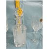 Image 2 : Crystal decanter And 9 "Cristal d'Arques" crystal glasseg from France