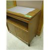 Image 3 : TV stand with swivel top