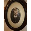 Image 6 : 2-Framed , Bubble Glass portraits - P.Foers 1913