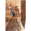 Image 4 : Wood high chair c/w foot rest