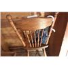 Image 5 : Wood high chair c/w foot rest