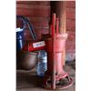Image 1 : Monarch Machinery Co. Cast Iron Pump