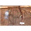 Image 1 : 2 Animal leg traps