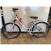 Image 2 : INFINITY HORIZON WHITE AND PINK 6 SPEED FRONT SUSPENSION HYBRID BIKE