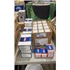 Image 1 : WEISER HALL/CLOSET SP HANCOCK SATIN CHROME DOOR KNOBS & 14 BOXES OF TRAVELLERS PADLOCKS