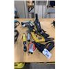 Image 1 : 3M RANDOM ORBITAL SANDER ATTACHMENT, DEWALT HAMMER DRILL, PNEUMATIC STAPLER & JOBMATE ANGLE