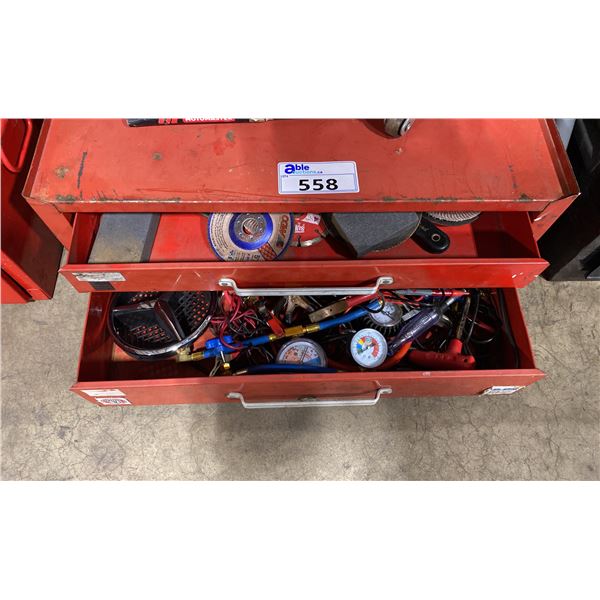 RED MASTERCRAFT 2 DRAWER TOOL CHEST ( WITH CONTENTS ), MOTOMASTER
