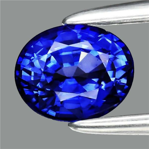 Natural Royal Blue Sapphire  {VVS}