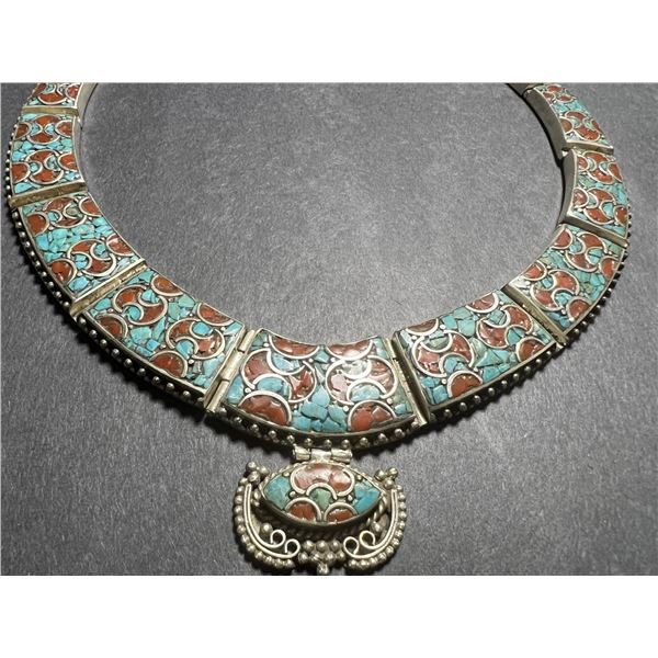 Tibet Natural Stone Tribal Queen Royal Necklace