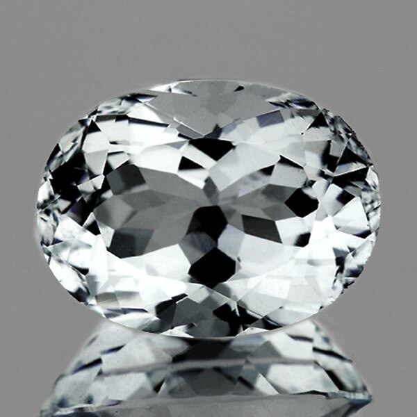 Natural Oval White Aquamarine 11x8 MM [IF-VVS]