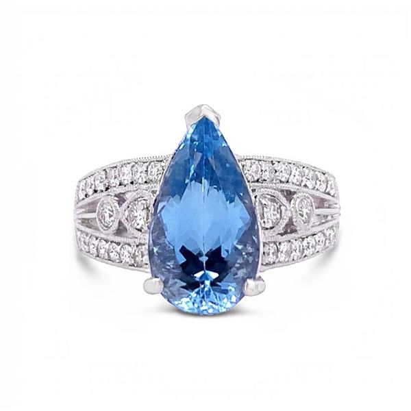 3.09 ctw Aquamarine and 0.42 ctw Diamond Platinum Ring