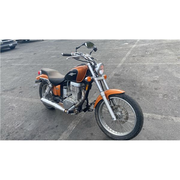 2012 SUZUKI BOULEVARD