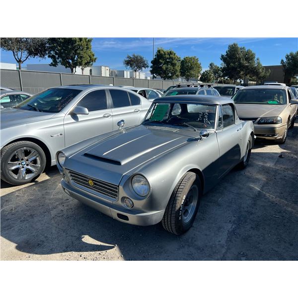 1966 Datsun SLP311