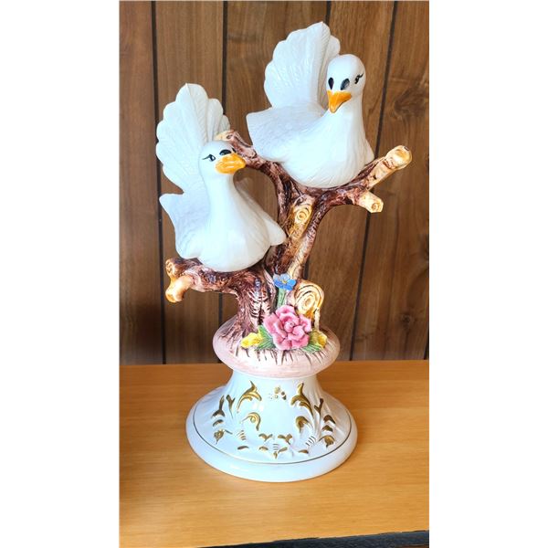 Dove Figurine A