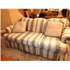 Image 1 : 3 Seater Couch C