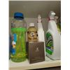 Image 3 : Assorted cleaners A