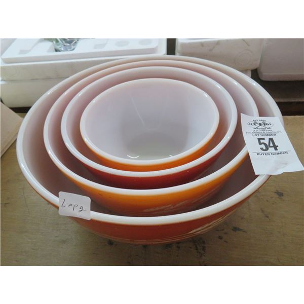 Pyrex Red/Orange Bowls/Bakeware 4