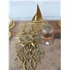 Image 1 : Copper Dive Helmet, Brass Ships Wheels, Anchor, Sailboat, Décor