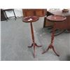 Image 1 : 2-Vintage Powell Cherry Pedestal Tables - 2 X $