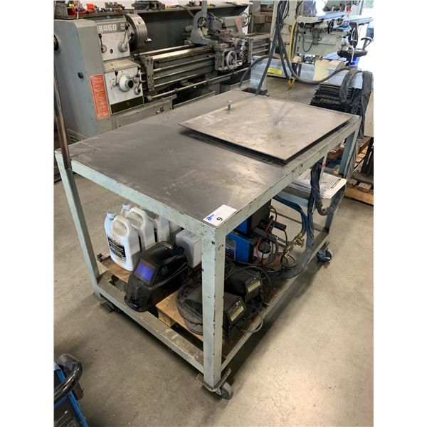 ROLLING METAL WELDERS WORK TABLE W/OVERHEAD LIGHT - APPROX. 4FT ACROSS X 2 1/2FT WIDE X 3FT HIGH