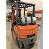 Image 3 : *LD* TOYOTA 5FGCU20 FORKLIFT-THREE STAGE MAST/4000LBS CAPACITY, STANDARD FORKS