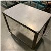 Image 2 : WELDED STEEL MOBILE WORK CART