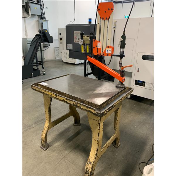 TRADE MAX QUICK TAP PNEUMATIC TAPPING ARM -UP TO 1/2" TAP MOUNTED TO