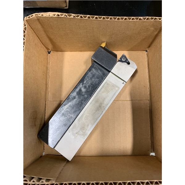 PAIR OF OD THREADING TURNING TOOLS