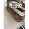 Image 2 : 6" MACHINE VICE