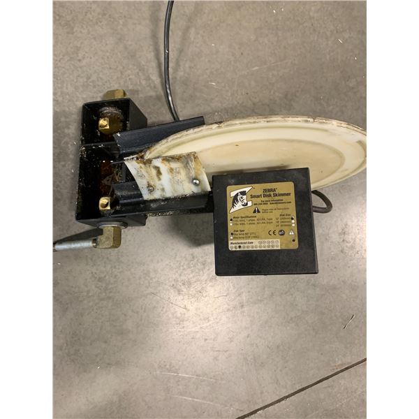 ZEBRA SMART DISC SKIMMER