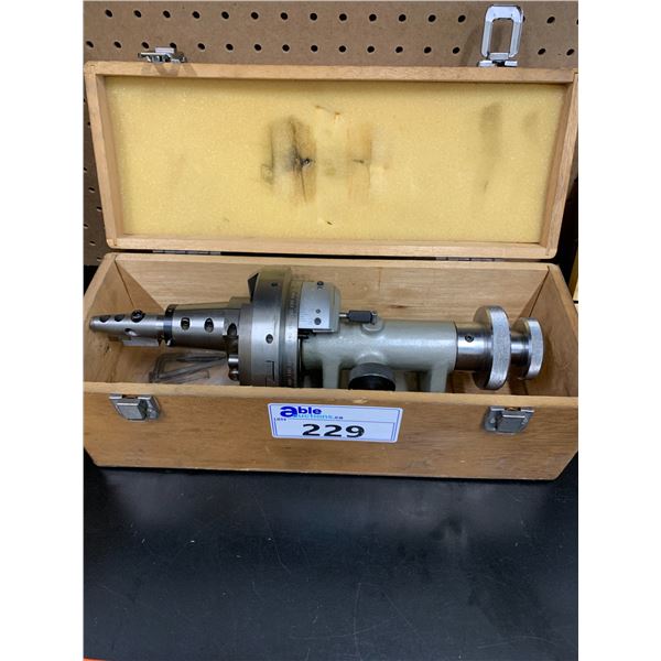 PHASE II RADIUS DRESSER WITH WOODEN CASE