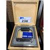 Image 1 : MACHINIST PRECISION LEVEL WITH WOODEN CASE