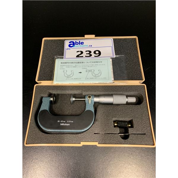 MITUTOYO MICROMETER 25-50MM /0.01MM WITH CASE