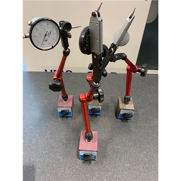 GROUP OF PLUNGER & FINGER DIAL INDICATORS WITH 4 MAGNETIC BASES