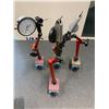Image 2 : GROUP OF PLUNGER & FINGER DIAL INDICATORS WITH 4 MAGNETIC BASES