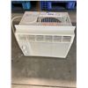 Image 1 : DANBY COMPACT AIR CONDITIONER