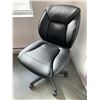 Image 1 : BLACK LEATHER OFFICE CHAIR