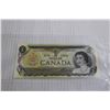 Image 2 : (3) 1973 Uncirculated Sequential $1 Canadian Bills