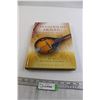 Image 1 : Mandolin Mosaic Hardcover with (2) CDs - Book Contains History from Alberta/Saskatchewan