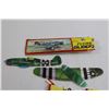 Image 2 : (4) Vintage Flying Gliders Foam Airplane Toys - Consignor Says Complete