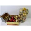 Image 5 : Christmas Decorations (gold & red)