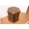 Image 1 : *Hexagon Cabinet - 20" x 24"