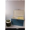 Image 1 : * Vintage Coleman Cooler & Water Jug Canadian 1970-71 (Few Cracks on Jug)