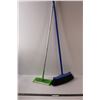 Image 1 : Swiffer & Broom