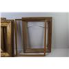 Image 2 : (2) Frames (13 1/4" x 15 1/4") - (2) Frames (11 3/4" - 14 3/4")