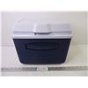 Image 1 : Rubbermaid Cooler