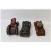 Image 5 : (3) Resin Cars - (3) Wooden Cars