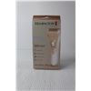 Image 3 : Remington Electric Shaver (NIB)
