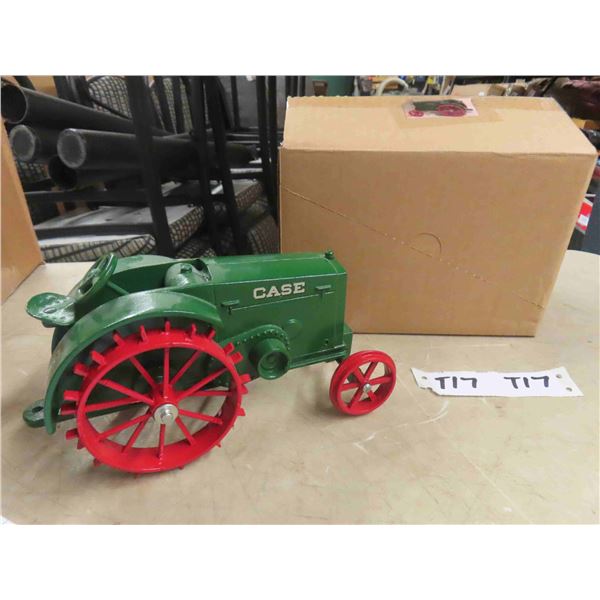 CASE Die Cast Tractor 4" x 4.5" x 8" - brand unknown - no box