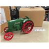 Image 3 : CASE Die Cast Tractor 4" x 4.5" x 8" - brand unknown - no box
